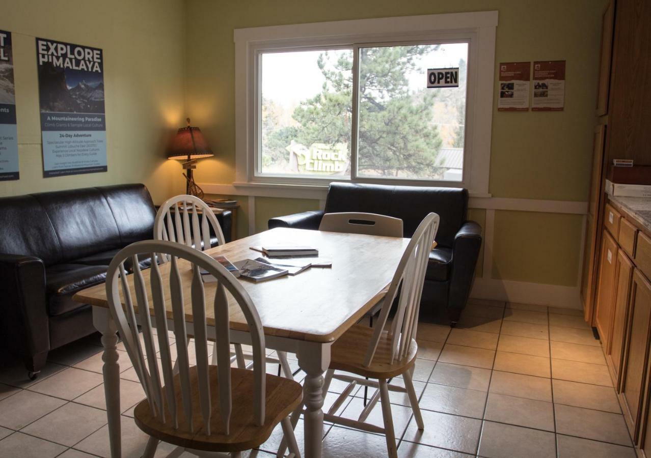 Estes Park Adventure Hostel ภายนอก รูปภาพ